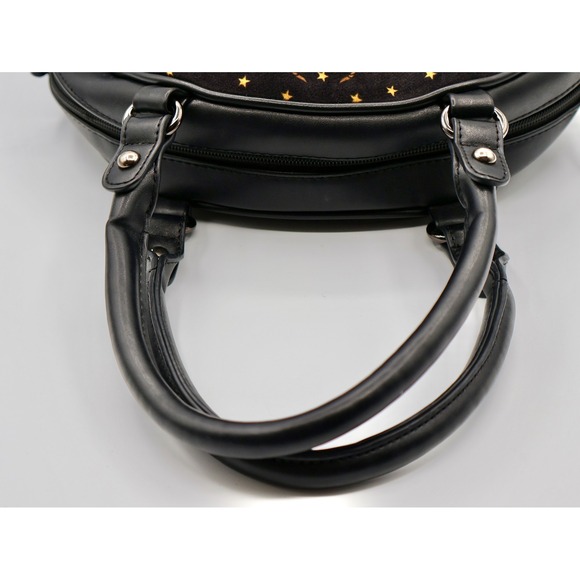 Banned Alternative Round Satchel Bag Gothic Tattoo Art Sacred Heart Roses - Picture 5 of 10